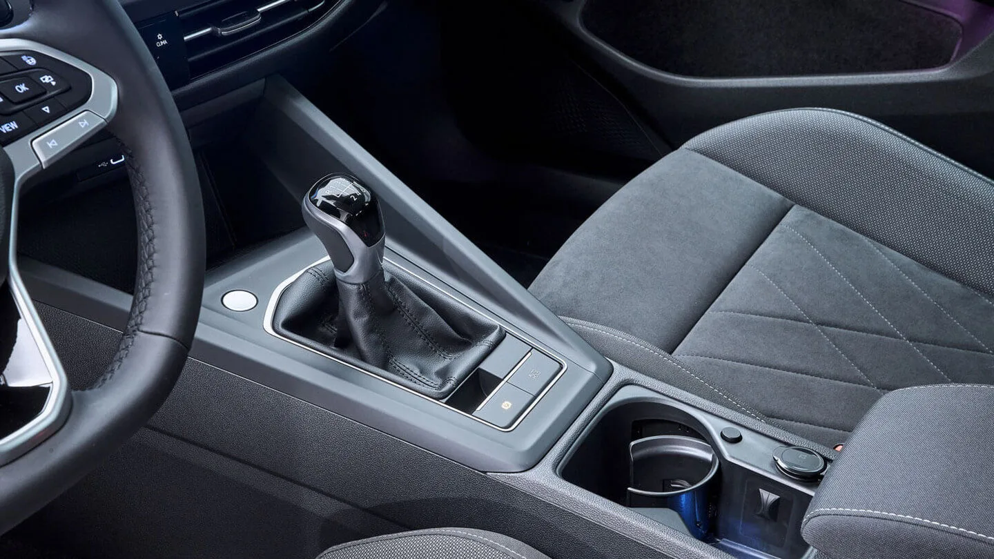 VW Golf 8 Mittelkonsole