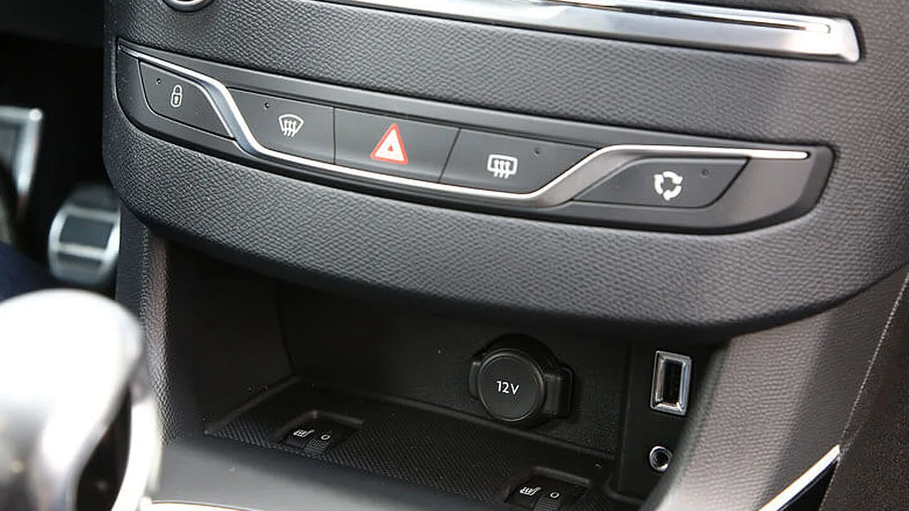 Mittelconsole Peugeot 308 SW