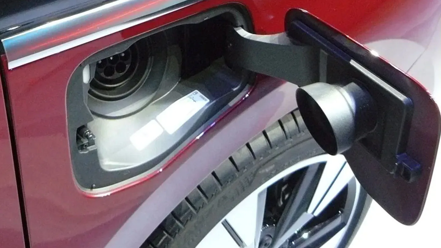 VW Bulli T7 Ladestation