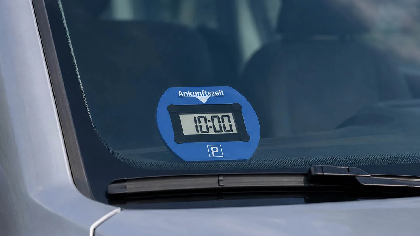 Detailbild einer elektronischen Parkscheibe