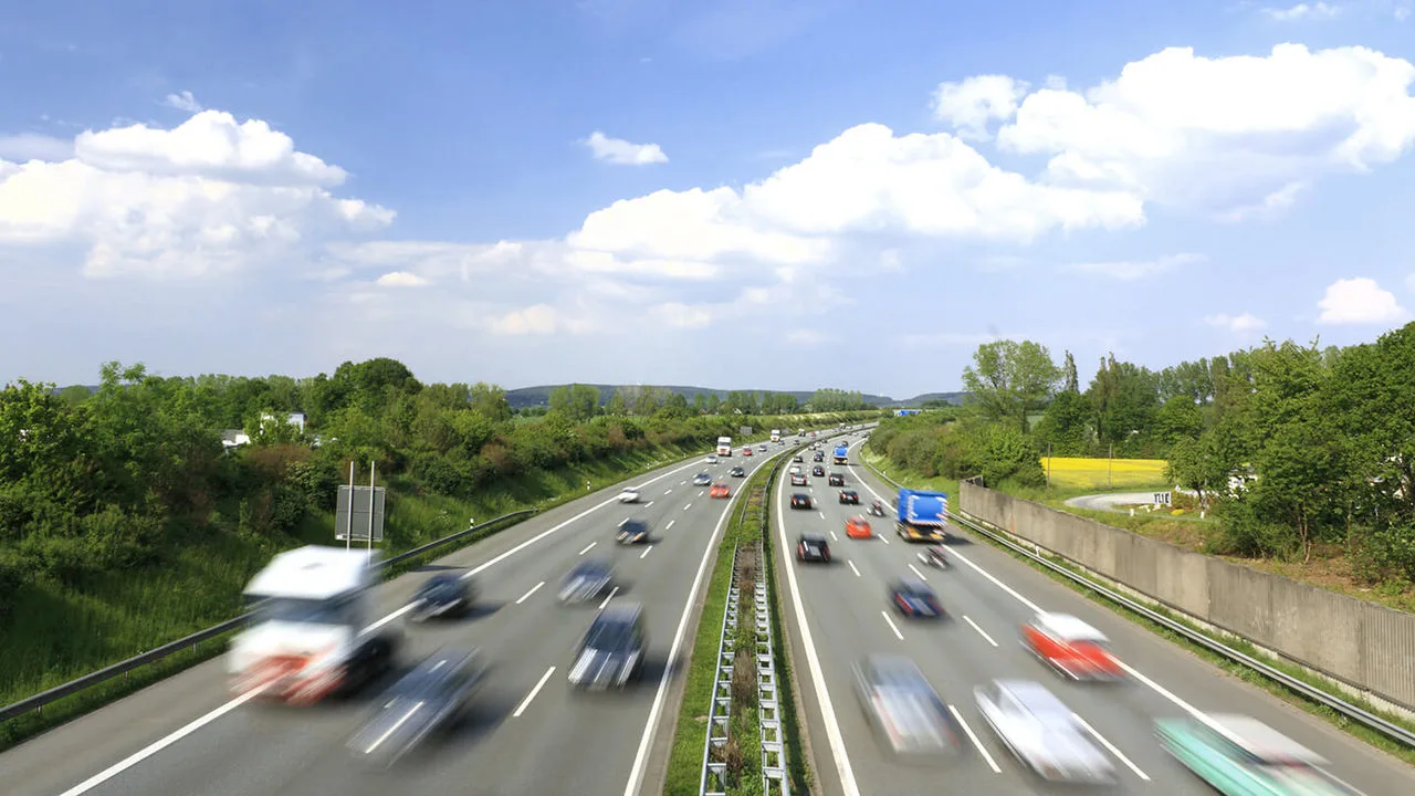 Autobahn von oben