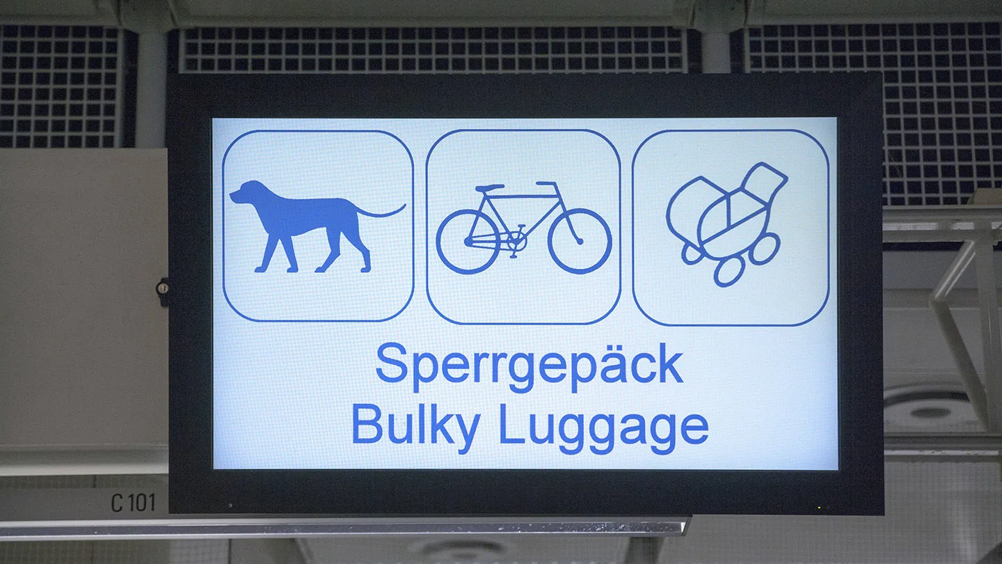 Sperrgepäck am Flughafen