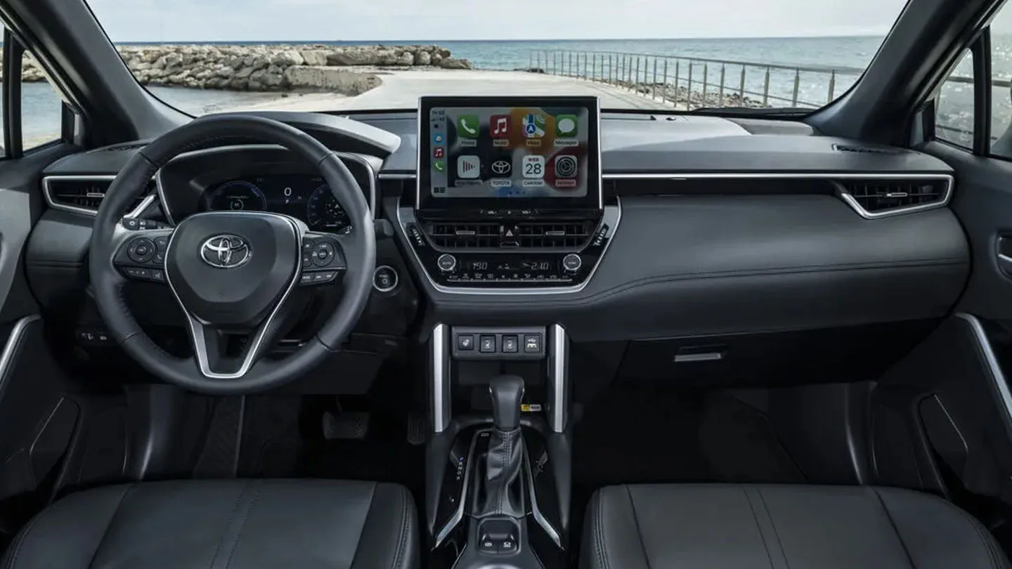 Toyota Corolla Cross Cockpit