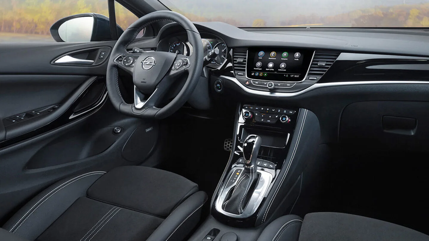 Opel Astra Cockpit