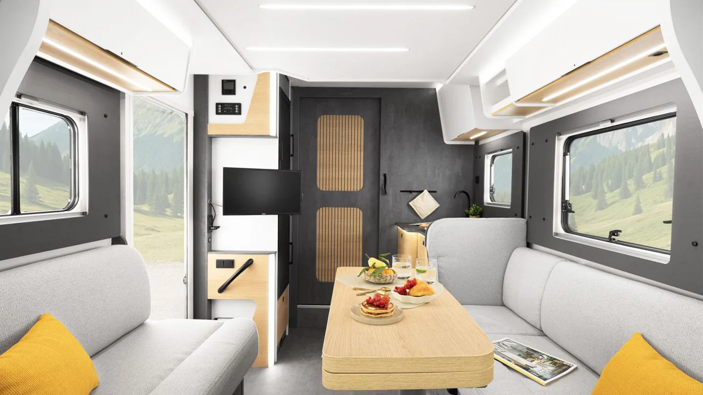 Heller Innenraum Wohnmobil