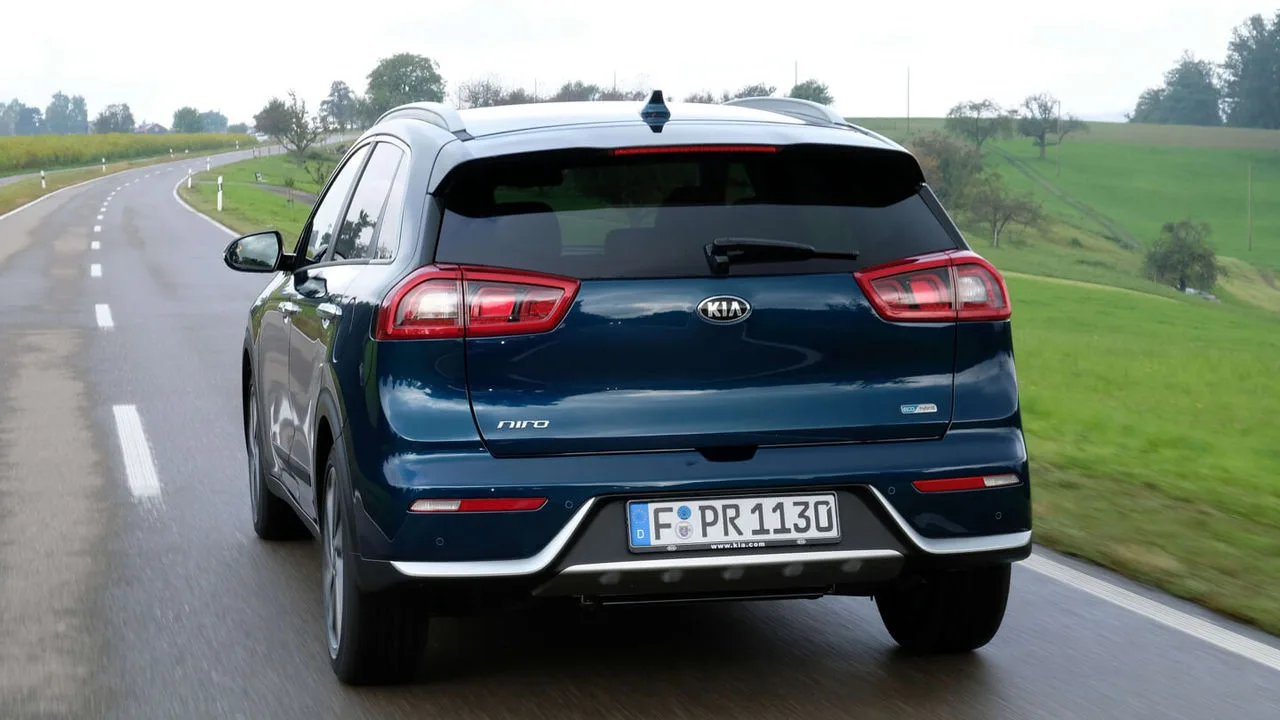 Kia Niro 1.6 GDI Heckansicht