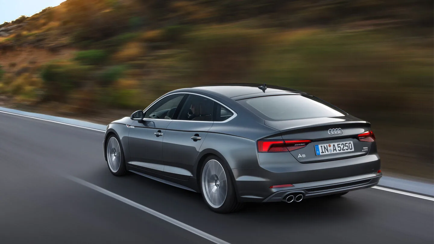 Audi A5 Sportback fahrend