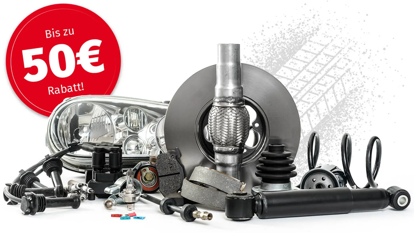 Autoteile, Ersatzteile liegen auf einem Haufen beisammen.