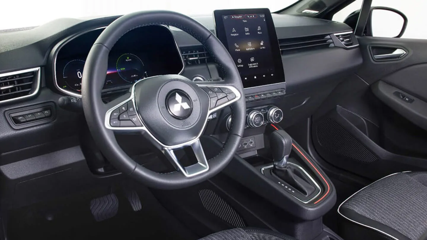 Mitsubishi Colt Cockpit
