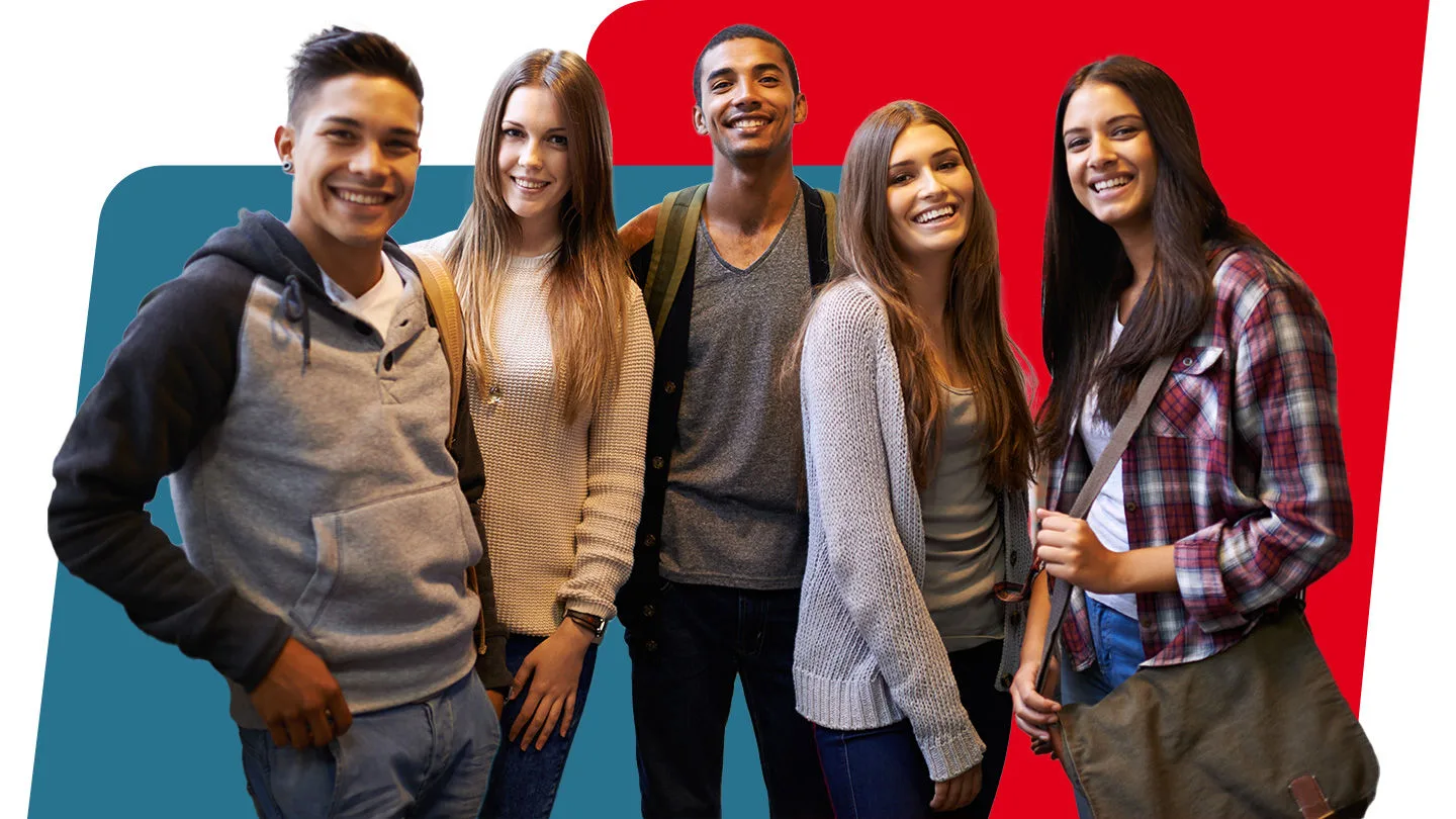 Fünf lächelnde junge Erwachsene stehen als Gruppe vor einem grafischen rot-blauen Hintergrund.