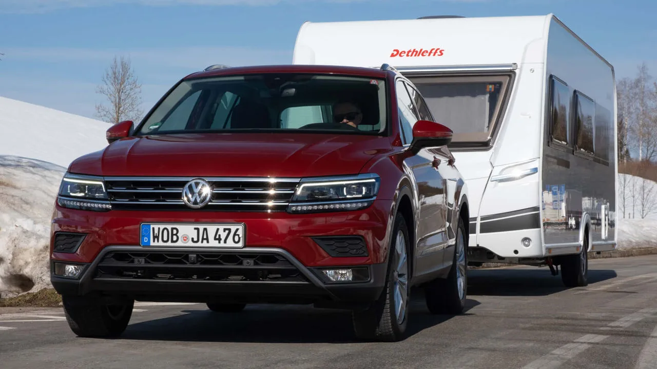VW Tiguan 2.0 TSI 4Motion mit Wohnwagen