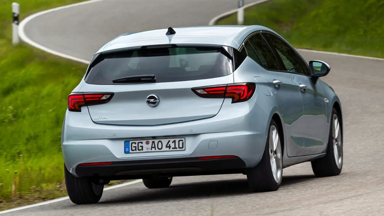 Opel Astra Heckansicht