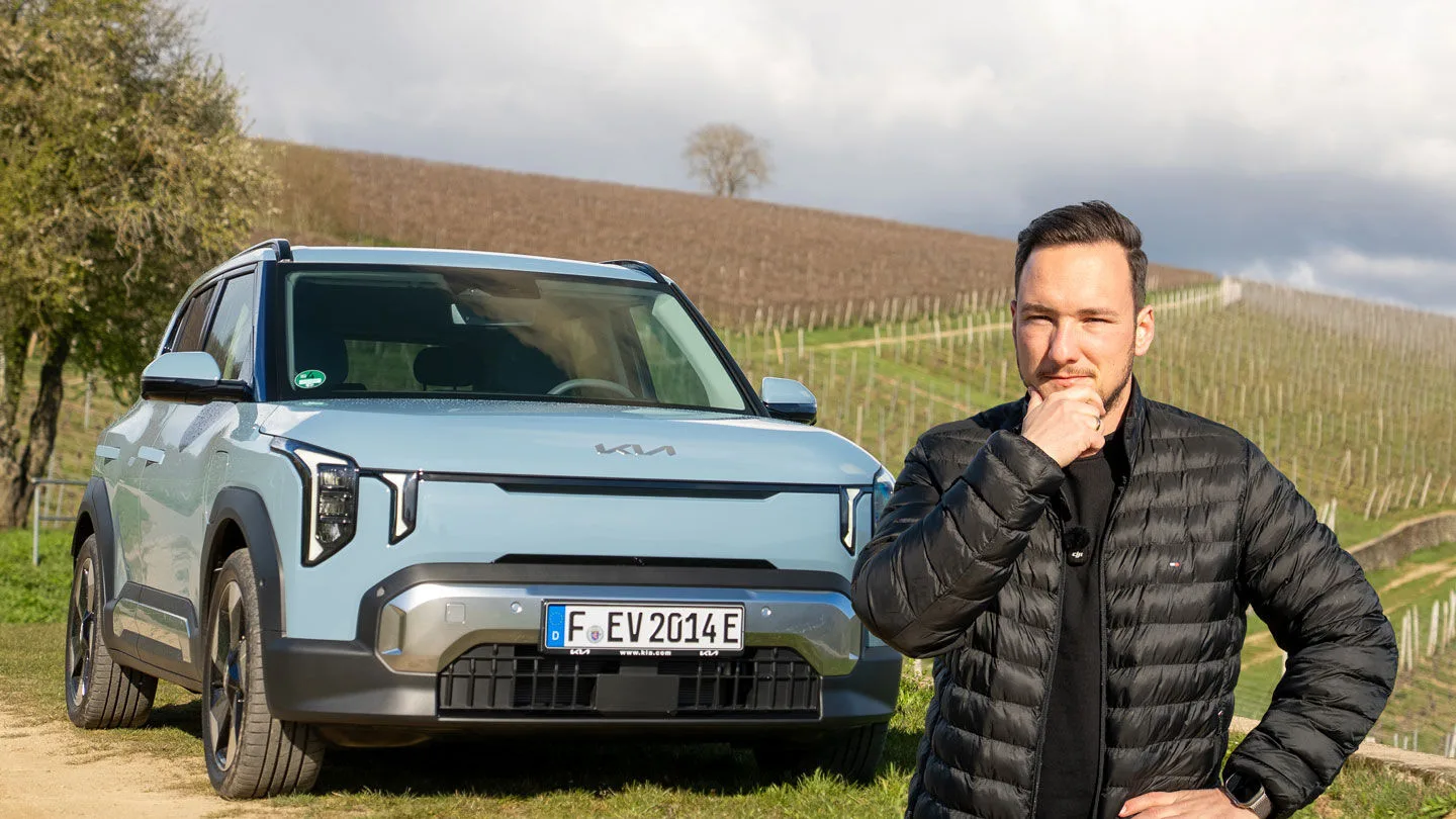 Kia EV2 in blau