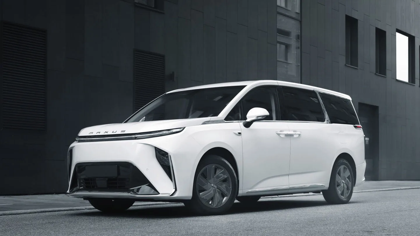 Maxus Mifa 9
