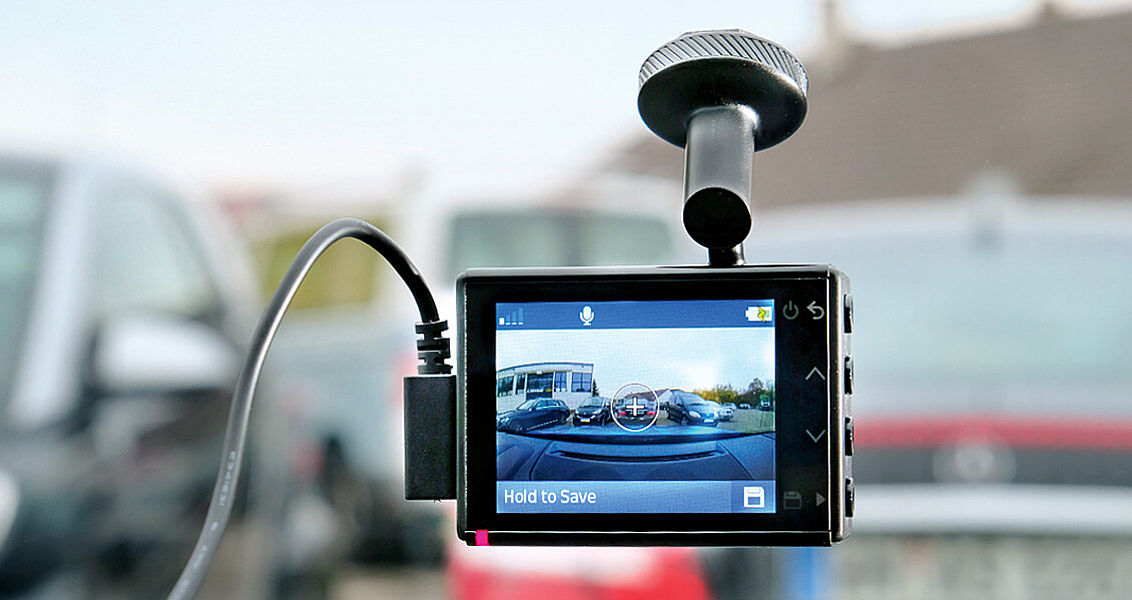 Garmin Dash Cam Mini 2 - Anbringen des Geräts an der Windschutzscheibe